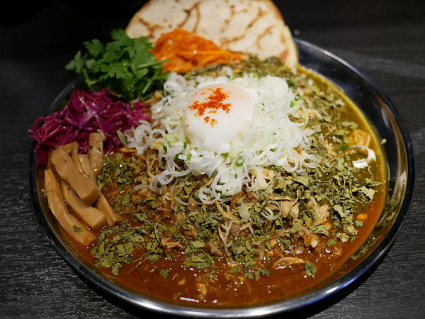 「限定 まぜ印度 大盛」@麺屋武蔵 武骨相傳の写真