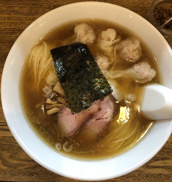 「ワンタンメン950円」@支那ソバ おさだの写真