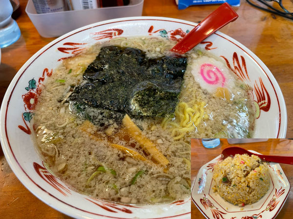 「チャーハンらーめんセット（こてこて醤油変更）950円」@めんや 梟の写真