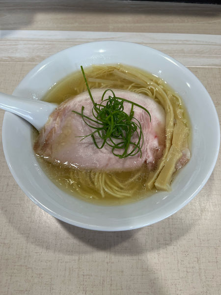 「鶏そば・塩 860円」@中華そば ふじ野の写真