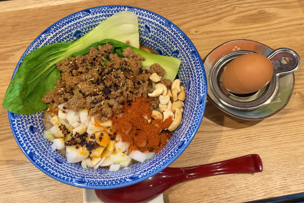 「汁なし坦々麺 & 〆ご飯＋生玉子」@煮干し中華そば 昌まさの写真