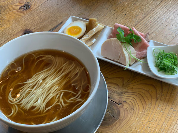 「鶏そばClassic」@らぁ麺 めん奏心の写真