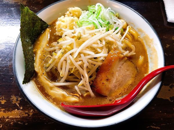 「らぁめん（680円）」@麺や 酒処 よし乃の写真