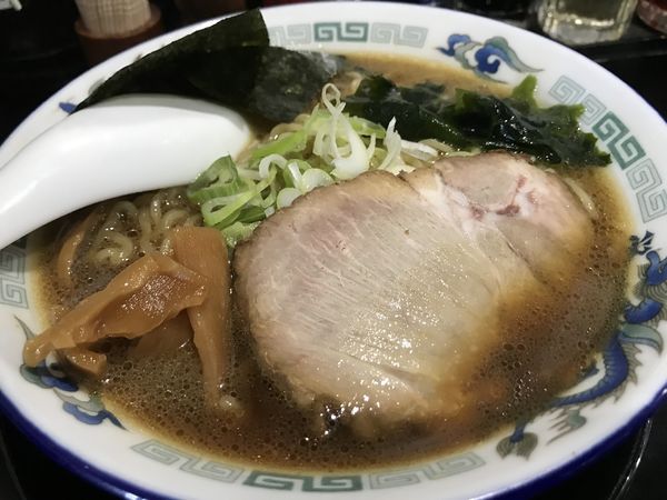 「旭川醤油ラーメン」@北海道らーめん みそ熊 築地店の写真