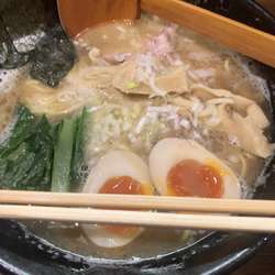 白湯麺　全部乗せ　1000円