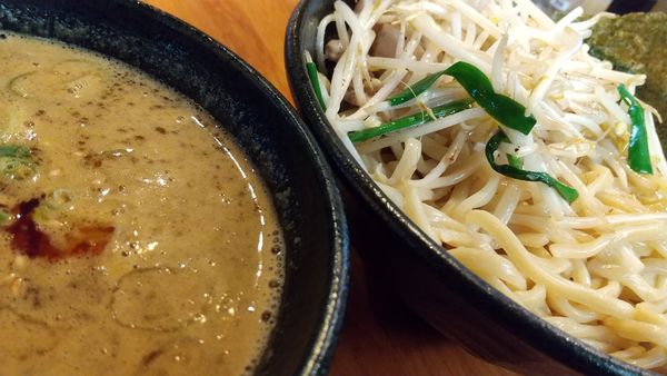 「味噌とんこつ つけ麺(900円)」@燕返しの写真