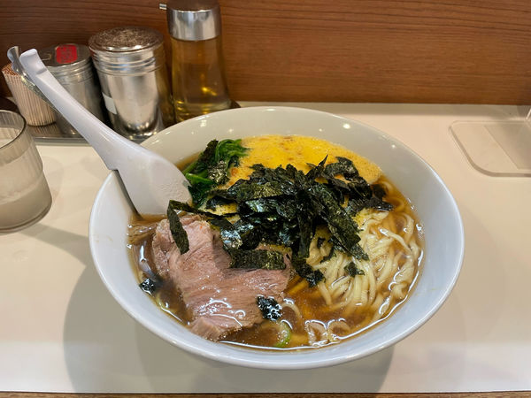 「納豆らぁめん　大盛り　¥790」@らぁめん ほりうち 新橋店の写真