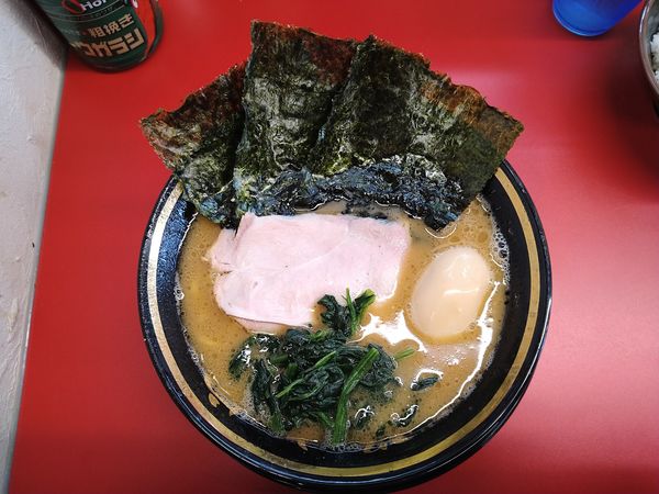 「ラーメン（750円）＋味玉（100円）」@王道家直伝 との丸家 八潮店の写真