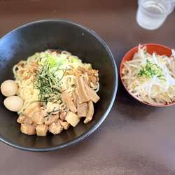 辛味噌油そば720円