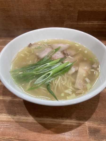 「塩らーめん（７５０円）」@弘雅流製麺支店 麺 favoriの写真