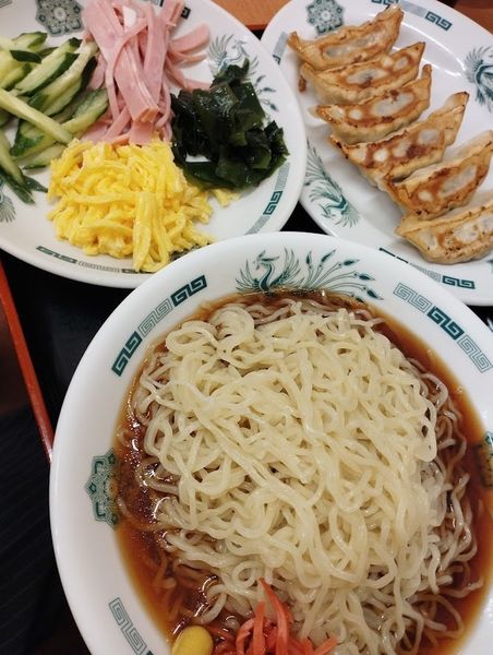 「冷し麺餃子セット(760)」@日高屋 川崎銀柳街店の写真