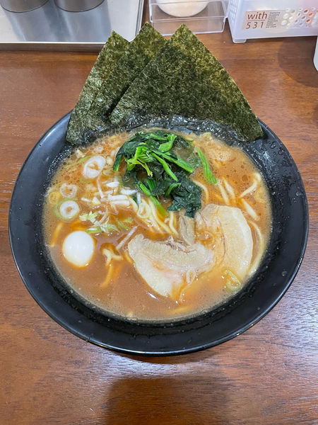 「醤油ラーメン(750円)」@豚骨らーめん道の写真