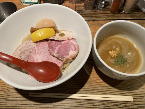 「特製濃厚つけ麺」@麺屋 翔 西新宿本店の写真
