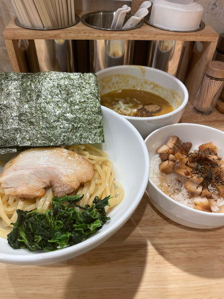 「高尾山&炙り豚焼豚丼」@トクベツ。の写真