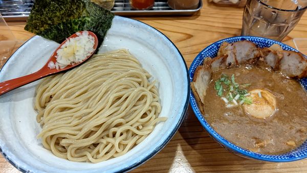 「濃厚肉増しつけ麺」@麺屋 海心の写真