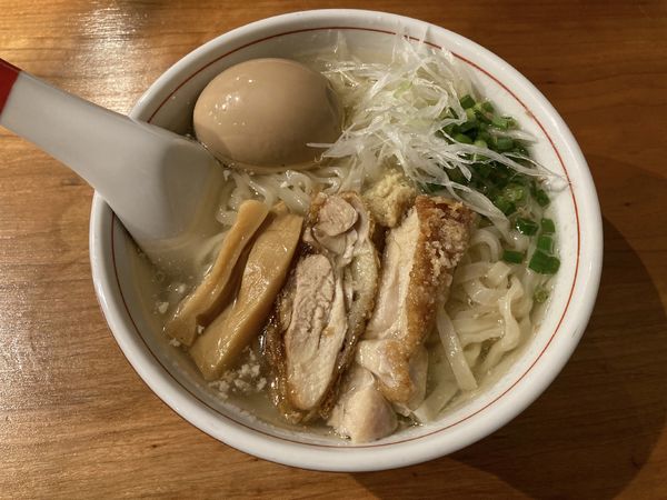 「ジンジャーヘッドバット　塩　味玉」@ジンジャーヘッドバッドの写真