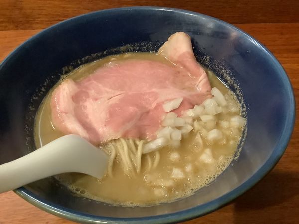 「限定　鮮魚濃密煮干蕎麦　1000円」@麺処 にぼし香 横浜店の写真