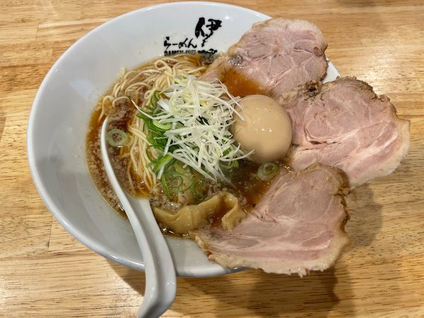 「特製高級煮干しラーメン」@らーめん伊藝 玉出店の写真