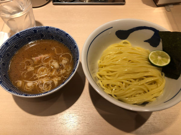 「濃厚つけ麺 (900円)」@つじ田 渋谷フクラス店の写真