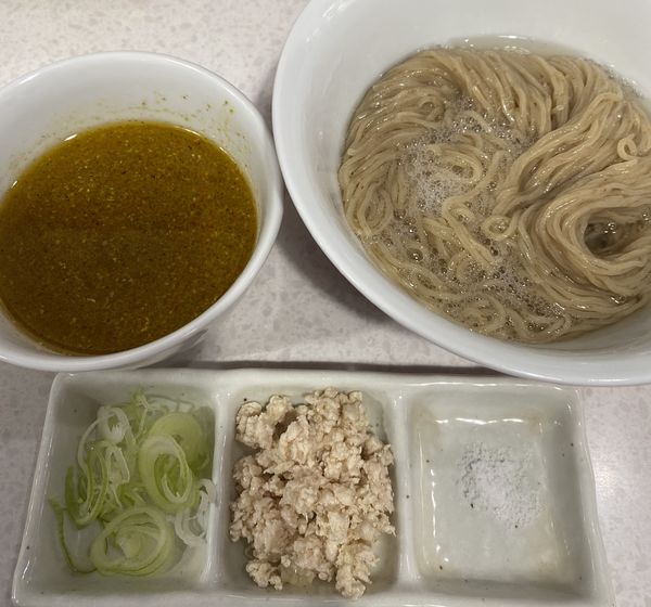 「【限定】ぶどう山椒香る昆布水塩つけそば　１２００円」@ラーメン星印の写真