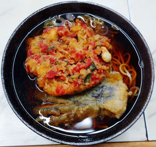 「五目天そば（450円）＋なす（100円）」@大和屋の写真