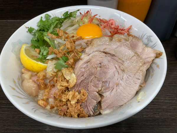 「汁なし　　限定2：トムヤムクン」@ラーメン二郎 川越店の写真