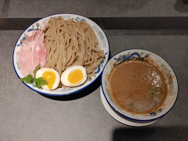 「全粒粉濃厚つけ麺・デイ　玉」@新宿デイトセイ MarueiGalleria店の写真