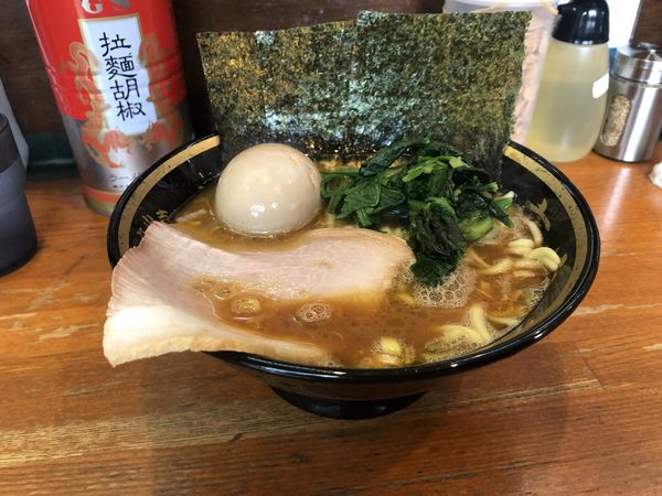 「ラーメン　味玉」@末廣家の写真