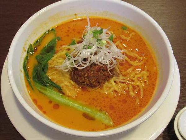 「タンタンメン（ハーフ）（450円）＋蟹肉チャーハン（ハーフ）」@チャイナレストラン ハイマーレ 立川Baseの写真