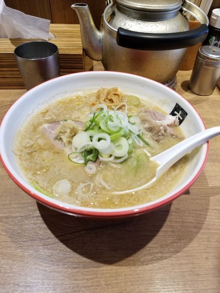 「味噌ラーメン　大盛」@大島の写真