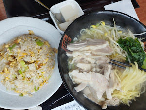 「蒸し鶏麺セット(平日ランチ800)」@小尾羊 横浜西口店の写真