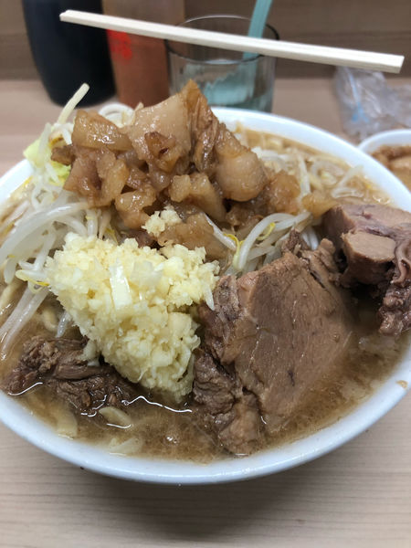 「ラーメン　アブラ　ニンニク」@ラーメン荘 歴史を刻め 世田谷店の写真