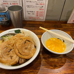 濃厚雷そば　味変たまごトッピング　豚増し