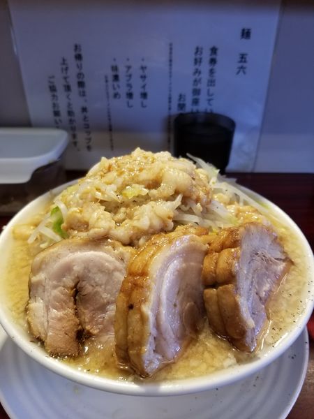 「小ラーメン　肉+1」@麺 五六の写真