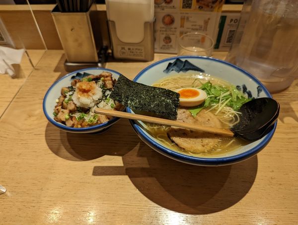 「柚子塩ラーメン・チャーシュー丼」@AFURI 恵比寿の写真