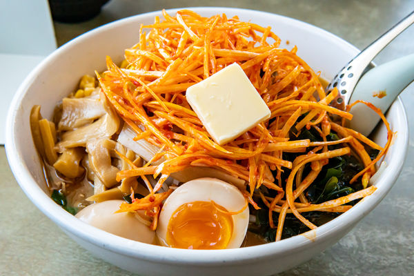 「みそネギデラックスラーメン」@くるまやラーメン 一宮店の写真