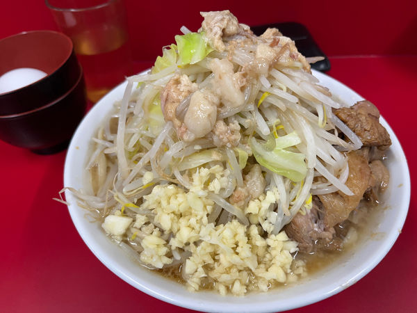 「小豚ヤサイニンニクアブラ」@ラーメン二郎 大宮公園駅前店の写真