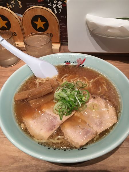 「醤油(￥880)」@梅光軒 新千歳空港店の写真