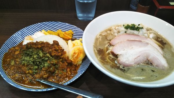 「朝限定セット」@Noodle&Spice curry 今日の1番の写真