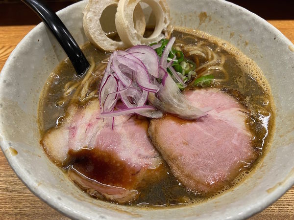 「煮干しブラック＋替玉：900＋150円」@らーめん専門 和心 武庫之荘店の写真