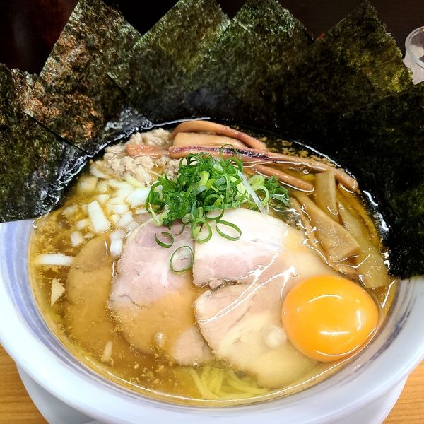 「烏賊出汁ラーメン塩」@中華そば 半ざわの写真