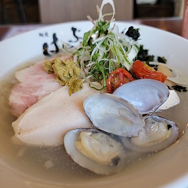 「【気まぐれ限定】鶏と浅利の冷製塩中華」@おや麺の写真