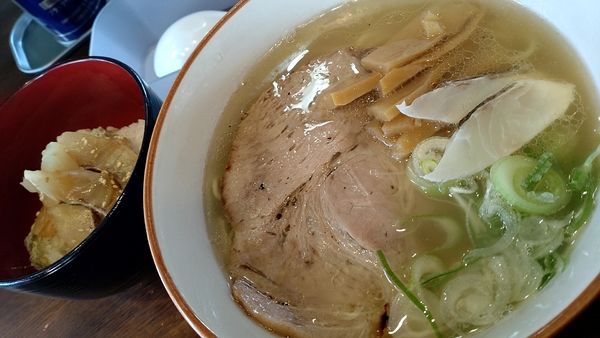 「あら炊き中華そば（塩）+鯛飯　800円+300円」@中華そば GO.TO.KU ～仁～の写真