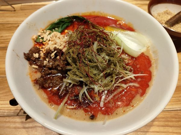 「担々麺」@四川担々麺 どういうわけで、の写真