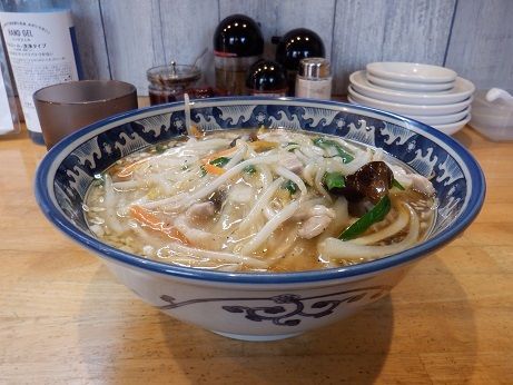 「横浜サンマー麺」@大衆中華 山水の写真