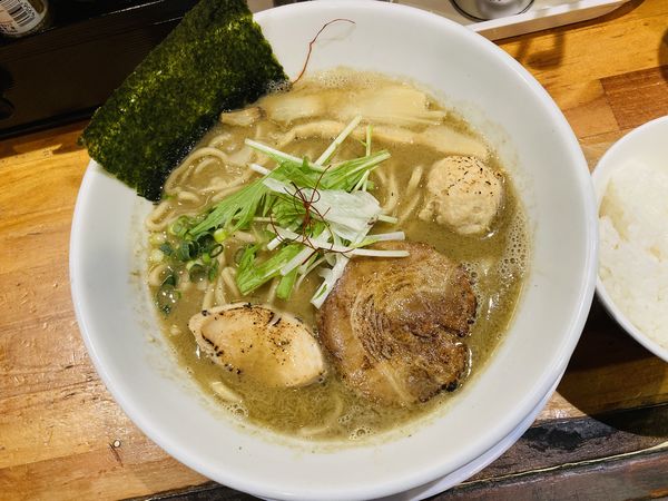 「中濃煮干＋ライス」@千極煮干の写真