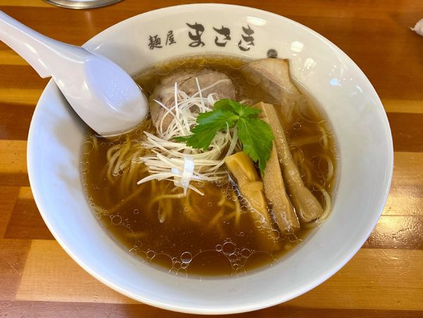 「醤油ラーメン 900円」@麺屋 まさきの写真