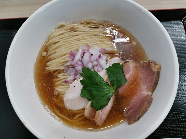 「淡麗煮干ラーメン」@麺社 あし鷹の写真