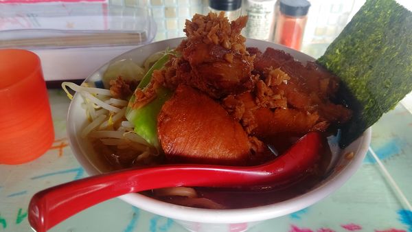 「限定、爆裂ガーリック二郎１０００円」@ハイデン.コッコFACTORYサマンサ・タマサの写真