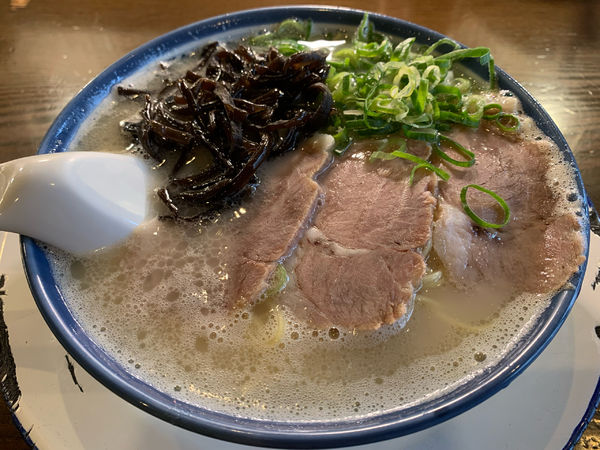 「ラーメン」@博多ラーメン しばらく 日本橋店の写真